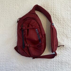 Patagonia Atom 8L Crossbody Bag
